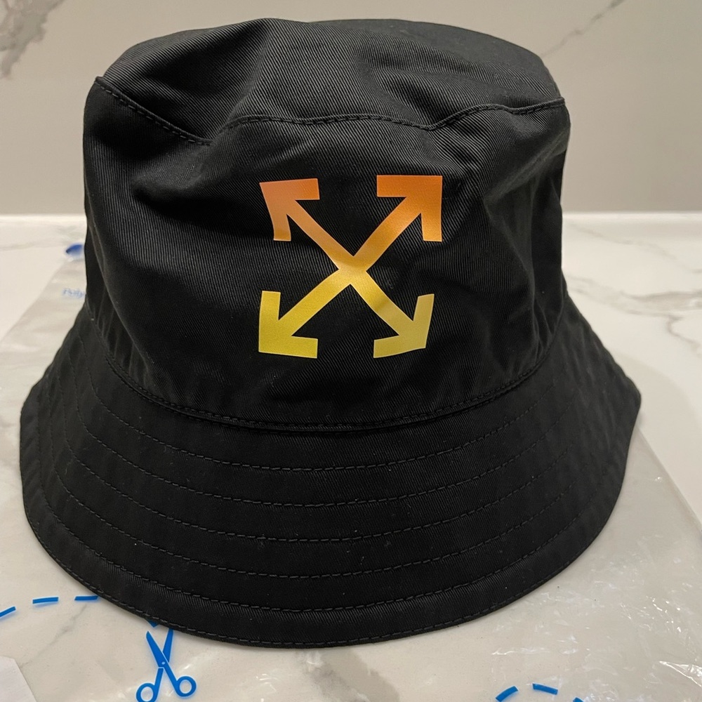 Off-White Arrow Logo Bucket Hat
